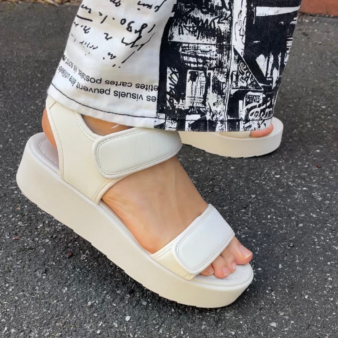 Twoobs Platform Shop The OG+ in White | Platform Sandals | TWOOBS